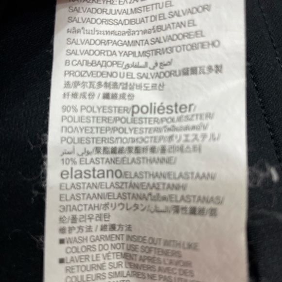 Under Armour • Rash-guard / Dry-wear / Swim Top • Boy’s Large • Black •Like New - Picture 5 of 5